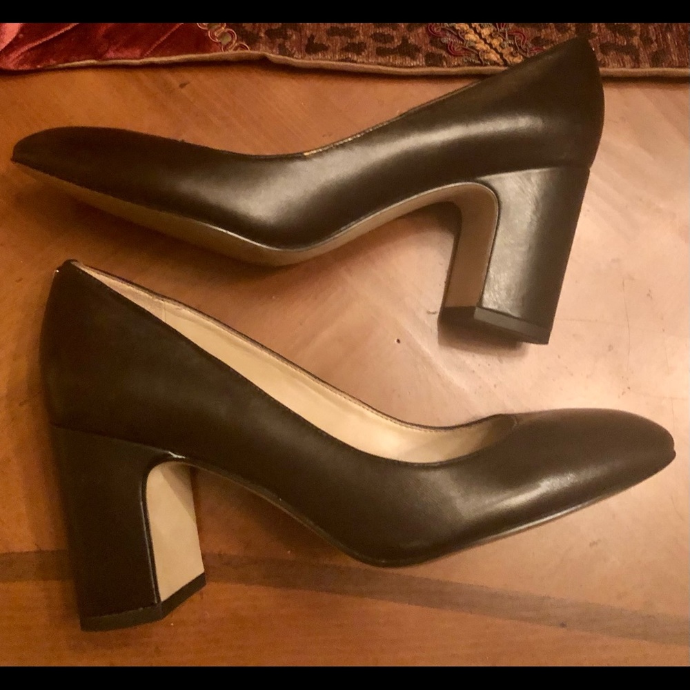 Sam Edelman Black Leather Pumps